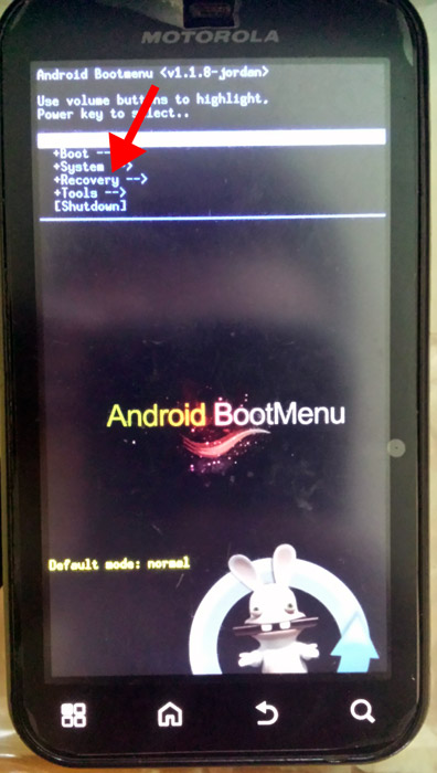 [Tutorial] CyanogenMod 11 Android 4.4 en Motorola Defy/Defy+ MB525/MB526 Era Necesario